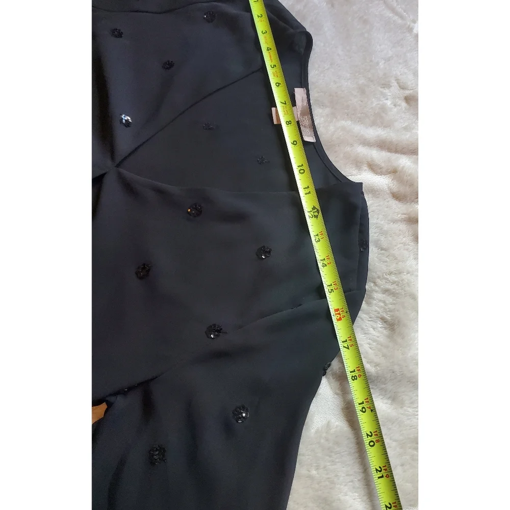 Forever 21 polka dot sequins top - Picture 2 of 10